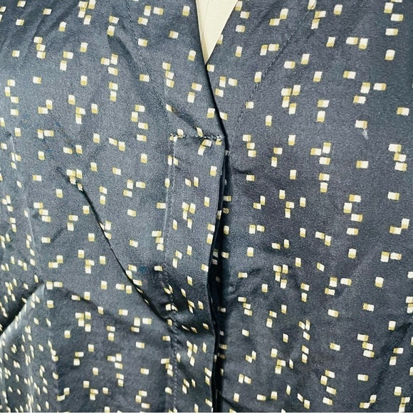 Prologue x Target Black Ground Dot Blouse- Pleated Cuffs- Size XL - Picture 6 of 7